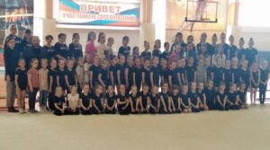 Сегодня 15.05.2022 г. воспитанницы центра «Искра» посетили мастер-класс по художественной…