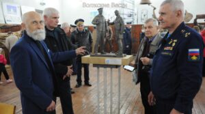 …А также — сызранским вертолётчикам «Крик души русского художника» (12+)…