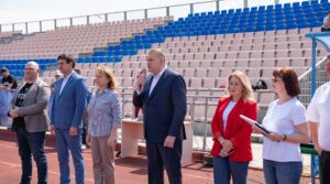 ⚽️На стадионе «Центральный» стартовал турнир «Лето с футбольным мячом. В…